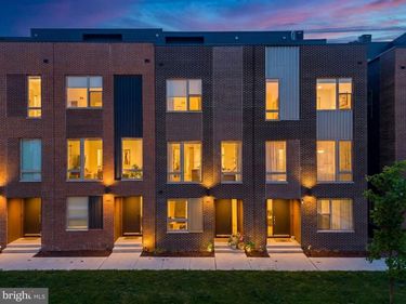 3112 PIERVIEW LANE, PHILADELPHIA, PA 19125