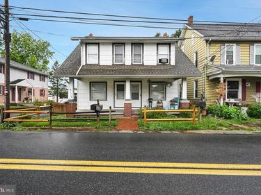 37 39 MECHANIC STREET, REINHOLDS, PA 17569