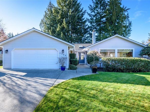 1580 Beaconsfield Cres , Comox, BC V9M 1B4