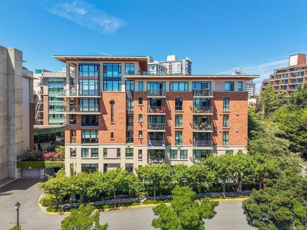 827 Fairfield Rd , Unit #205, Victoria, BC V8V 5B2