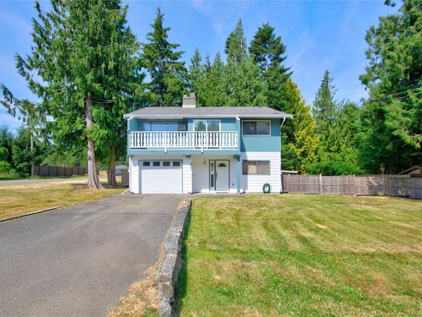 1663 Belair Rd , Comox, BC V9N 8B5