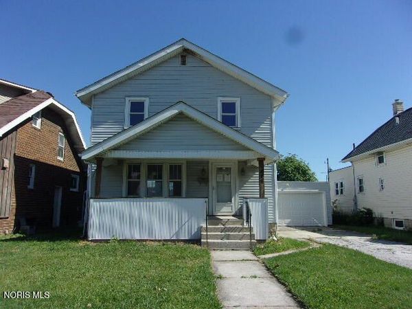 444 Union Court, Fostoria, OH 44830
