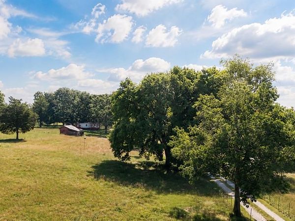11577 Radio Station Rd , Cadet, MO 63630