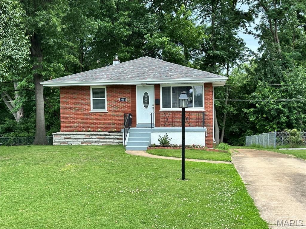 3951 E Dallas Court, Unincorporated, MO 63125 Main Photo