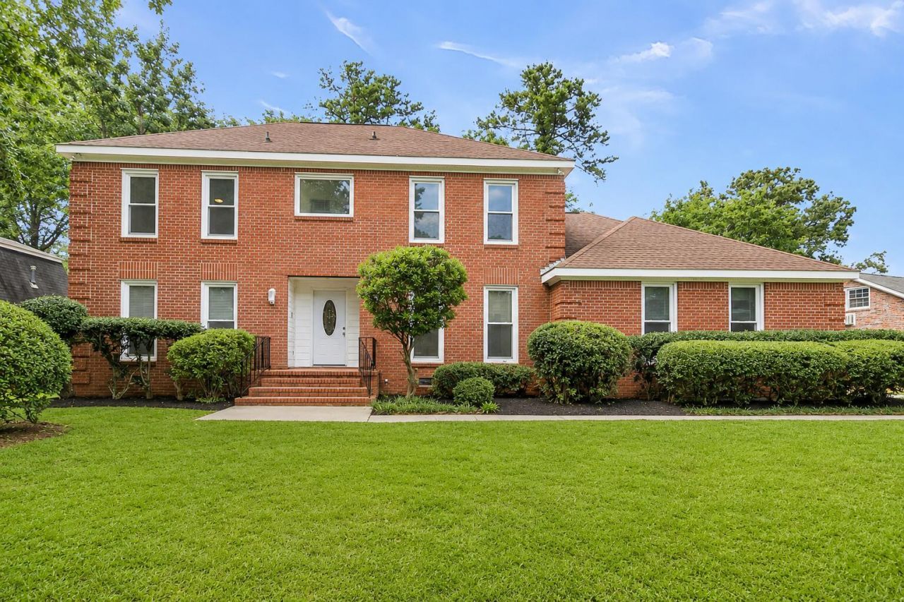 104 Stratford Drive Photo 18