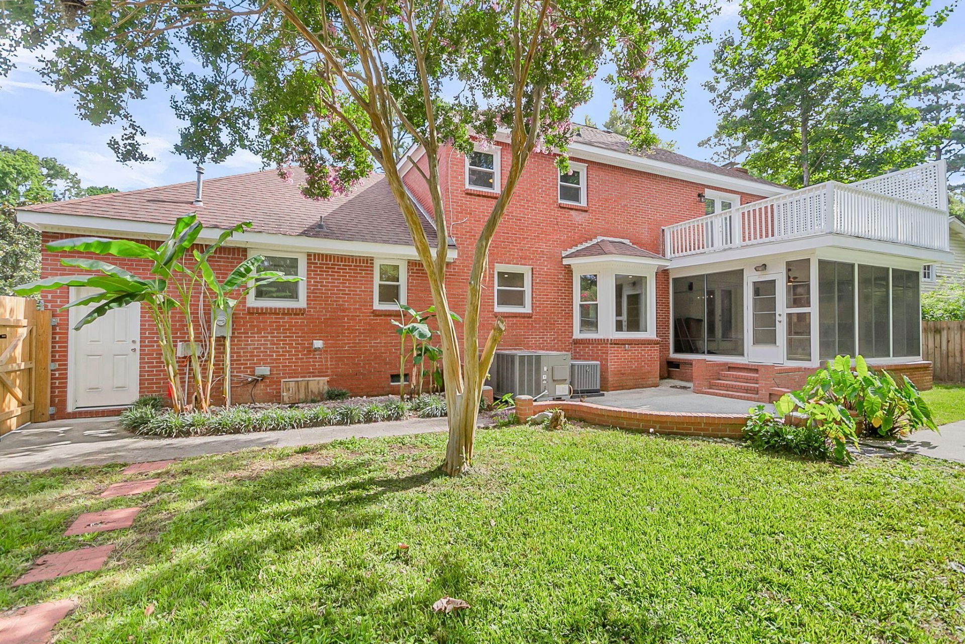 104 Stratford Drive Photo 21