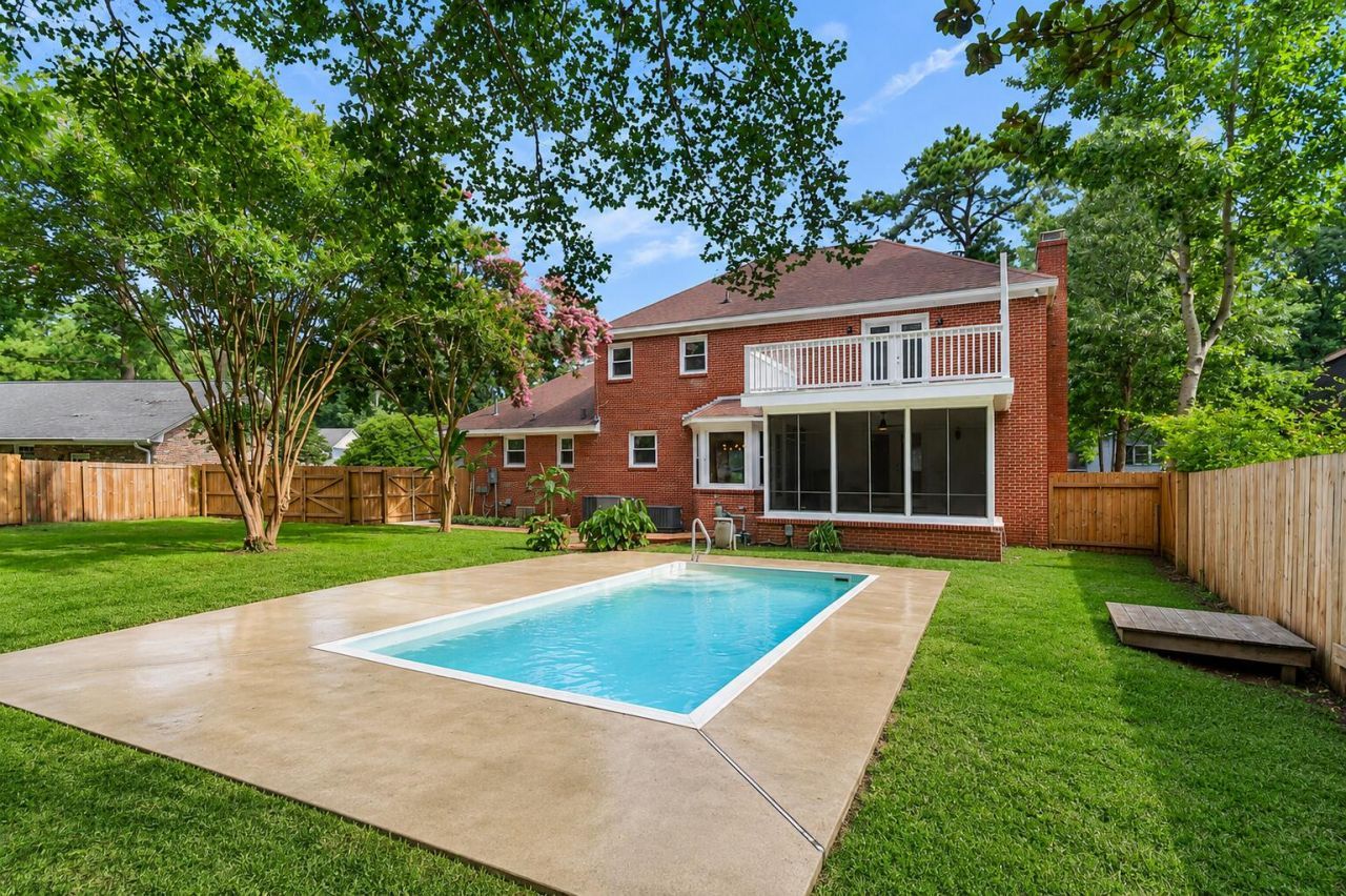 104 Stratford Drive Photo 22