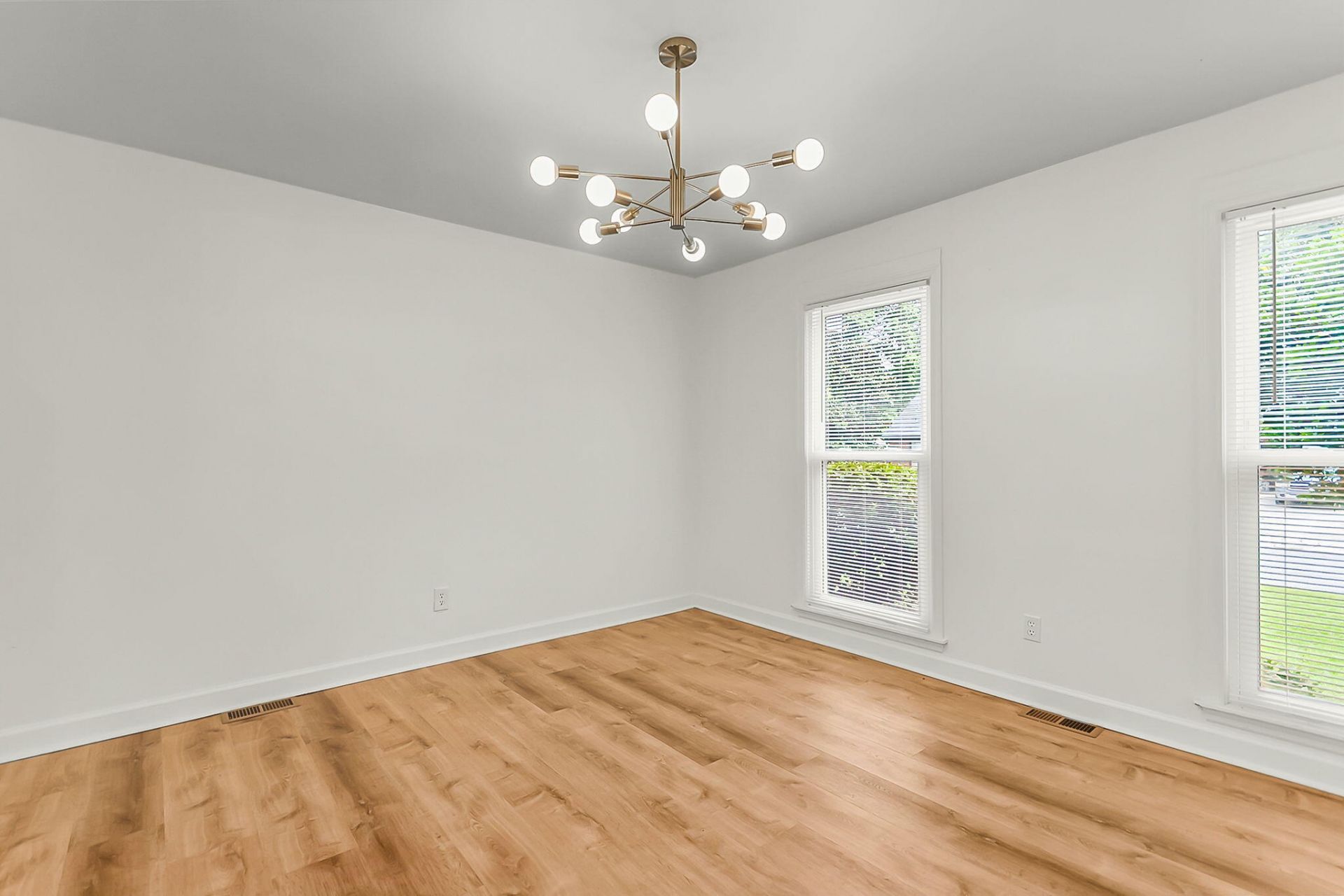 104 Stratford Drive Photo 26