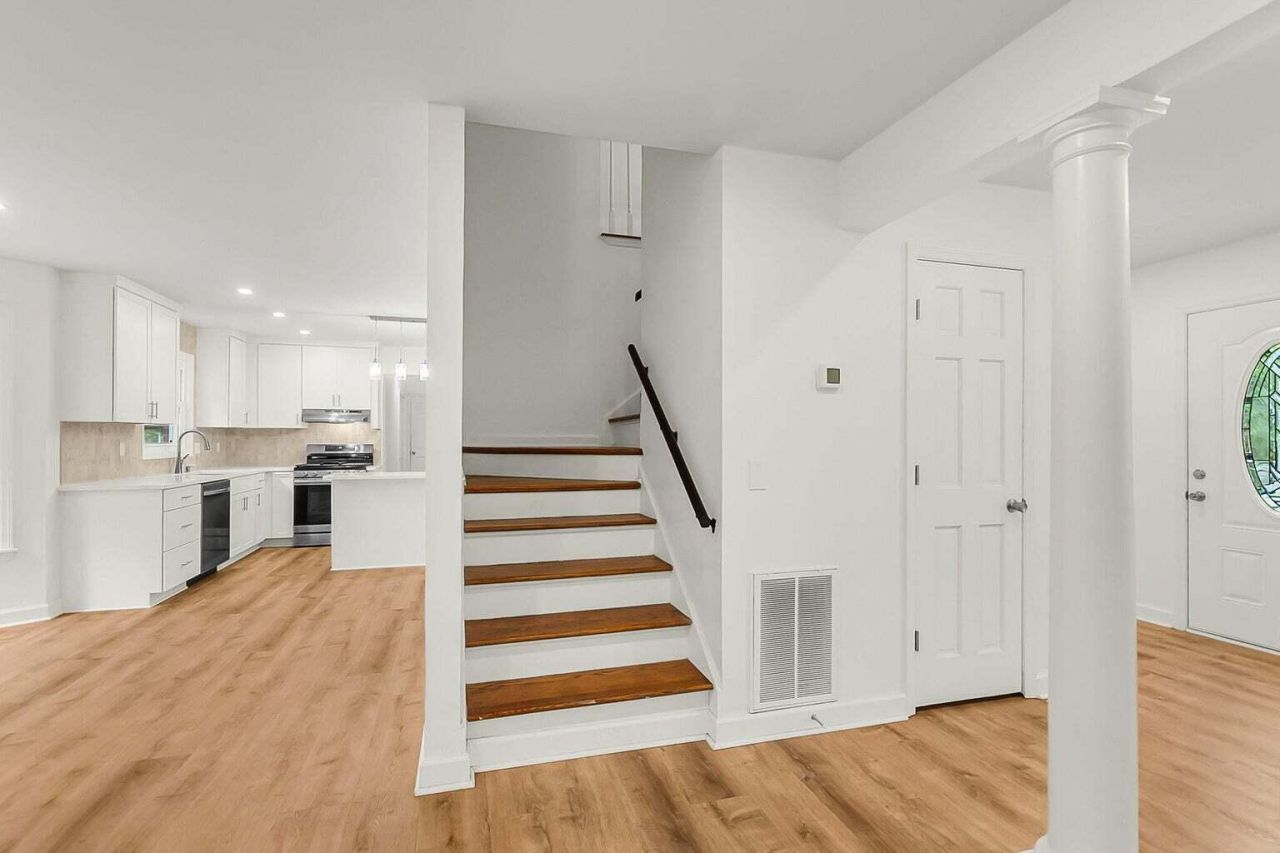 104 Stratford Drive Photo 37