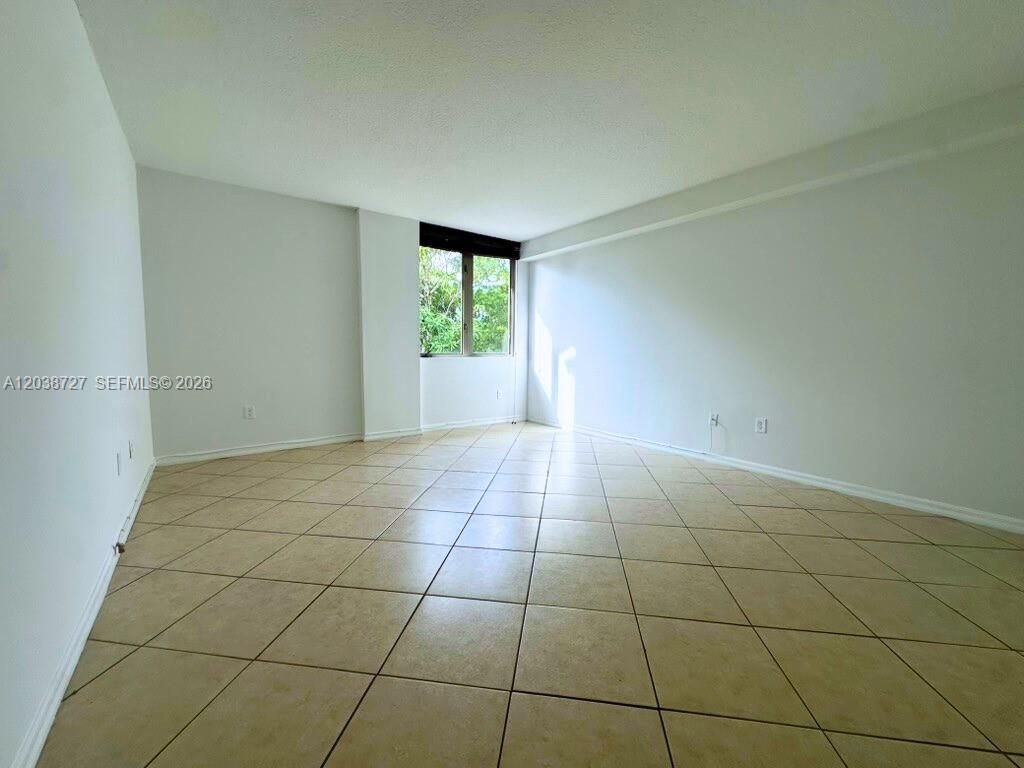 2630 SW 28th St , Unit 44, Miami, FL 33133 Photo