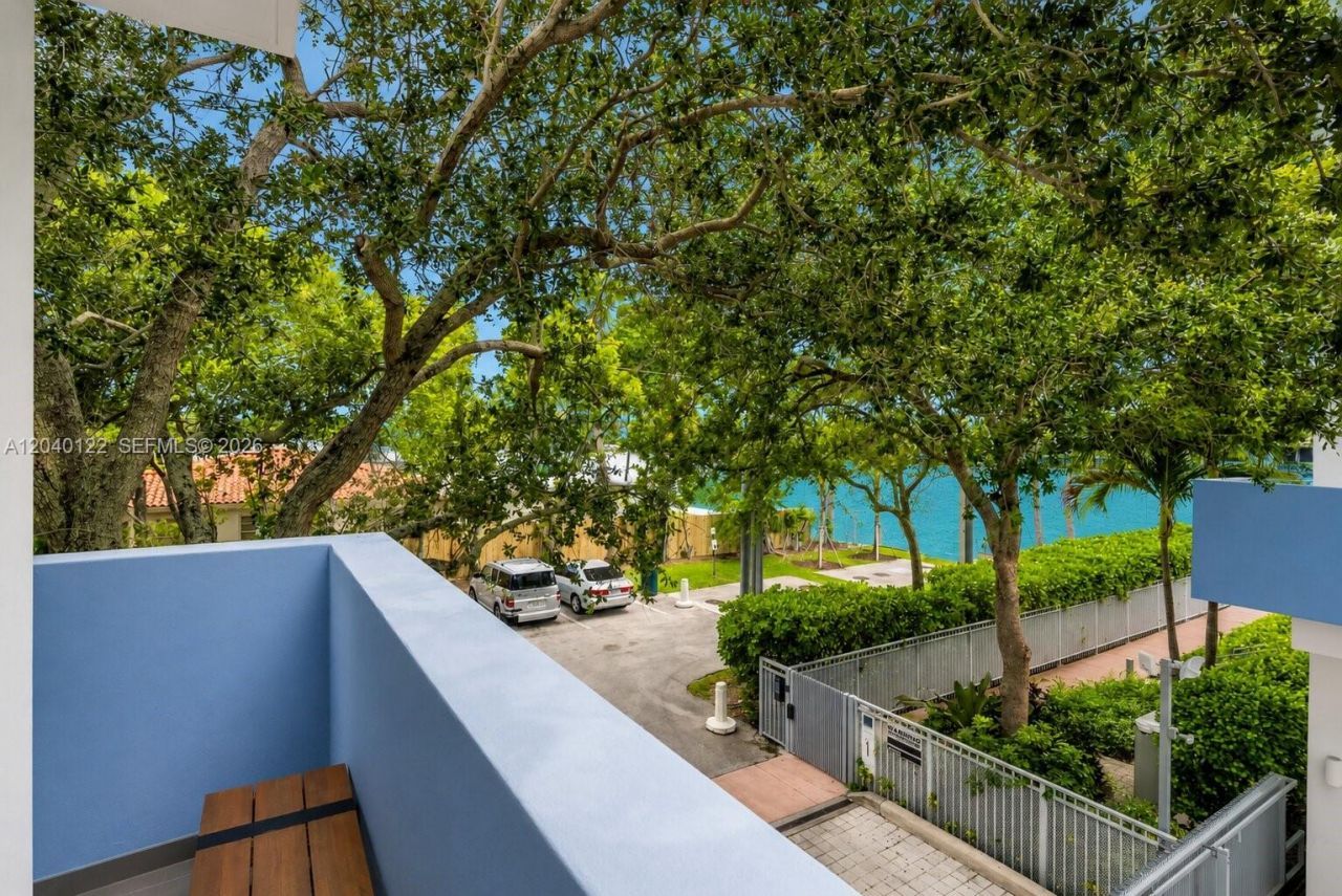 193 N Shore Dr , Unit 193-6, Miami Beach, FL 33141 Photo