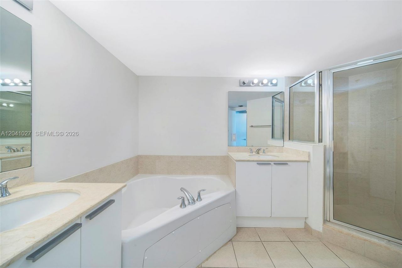 16699 Collins Ave , Unit 3309, Sunny Isles Beach, FL 33160 Photo