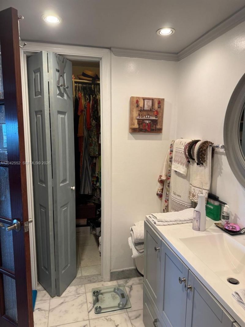 5200 N Ocean Blvd , Unit 1012B, Lauderdale by the Sea, FL 33308 Photo