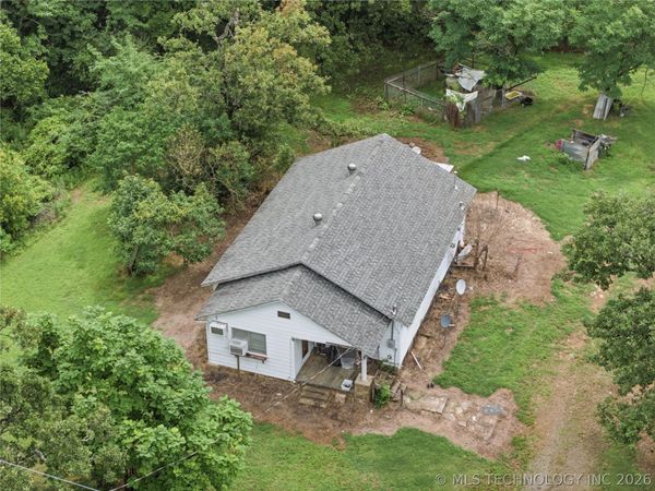 28602 Old Tarby Road , Poteau, OK 74953