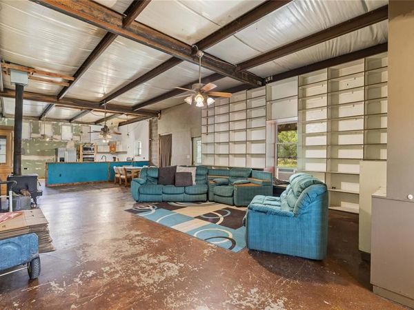 775 County Road 194 , Coleman, TX 76834