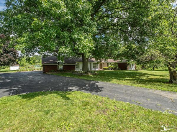 14359 S Dixie Highway, Monroe, MI 48161