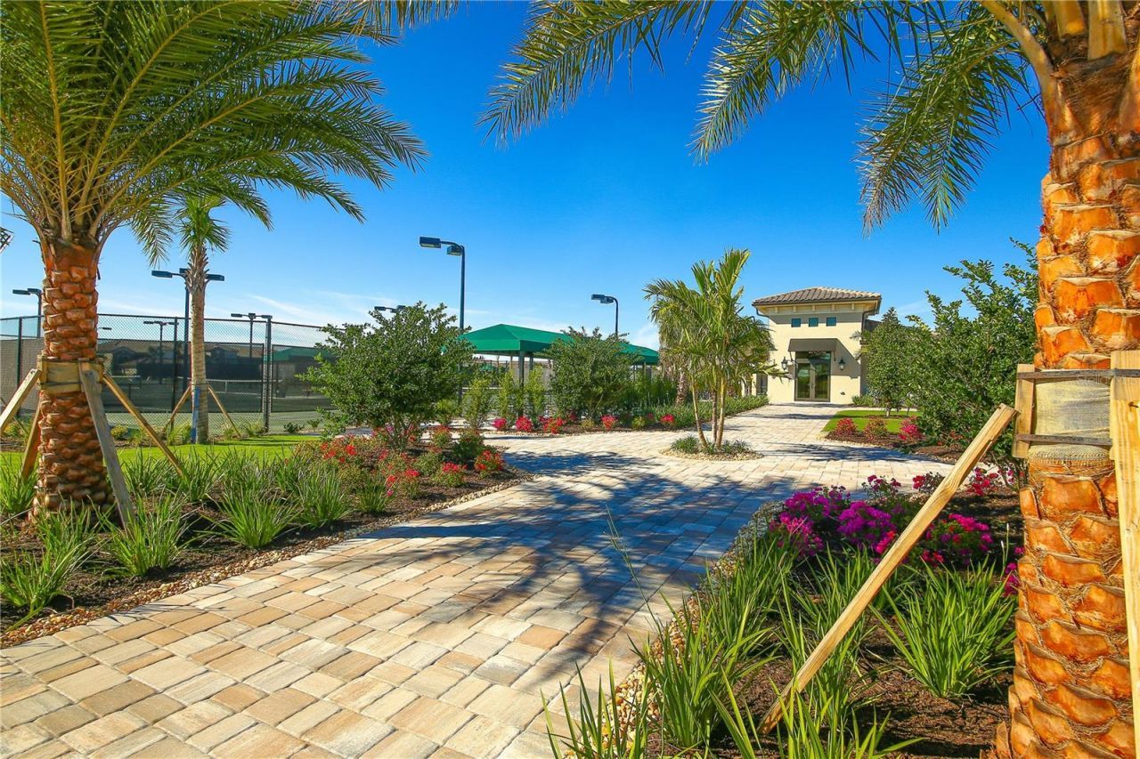 16804 Vardon Terrace, Unit 103, Bradenton, FL 34211 Photo