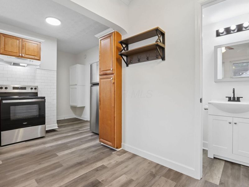 1470 E Weber Road, Columbus, OH 43211 Photo 13