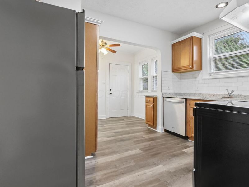 1470 E Weber Road, Columbus, OH 43211 Photo 14