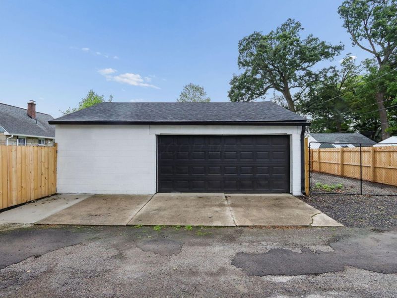 1470 E Weber Road, Columbus, OH 43211 Photo 32