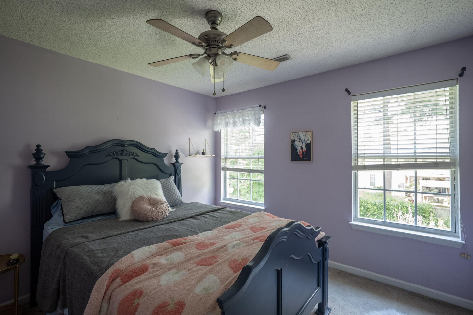 102 Maplewood Court Photo 16
