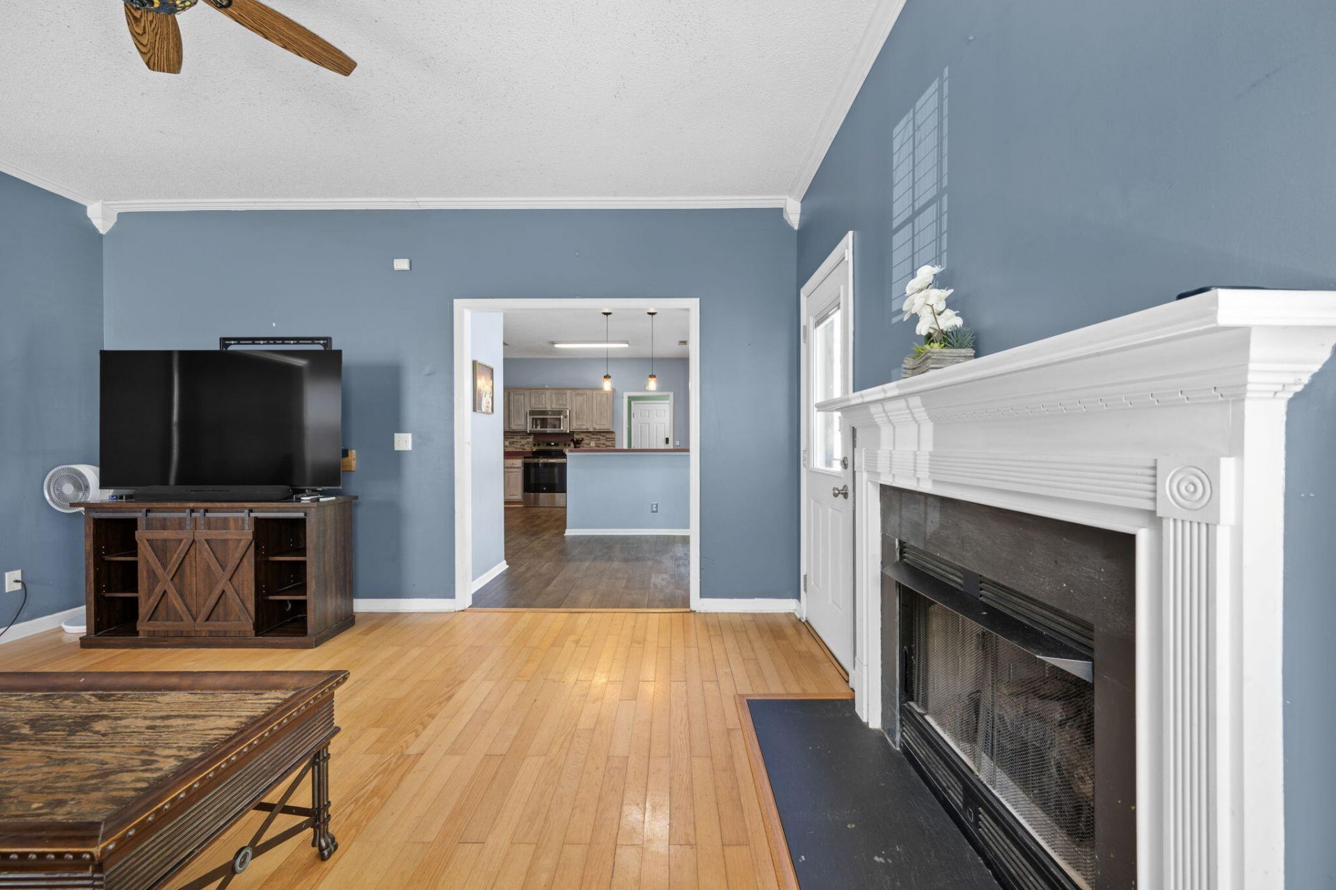 102 Maplewood Court Photo 32