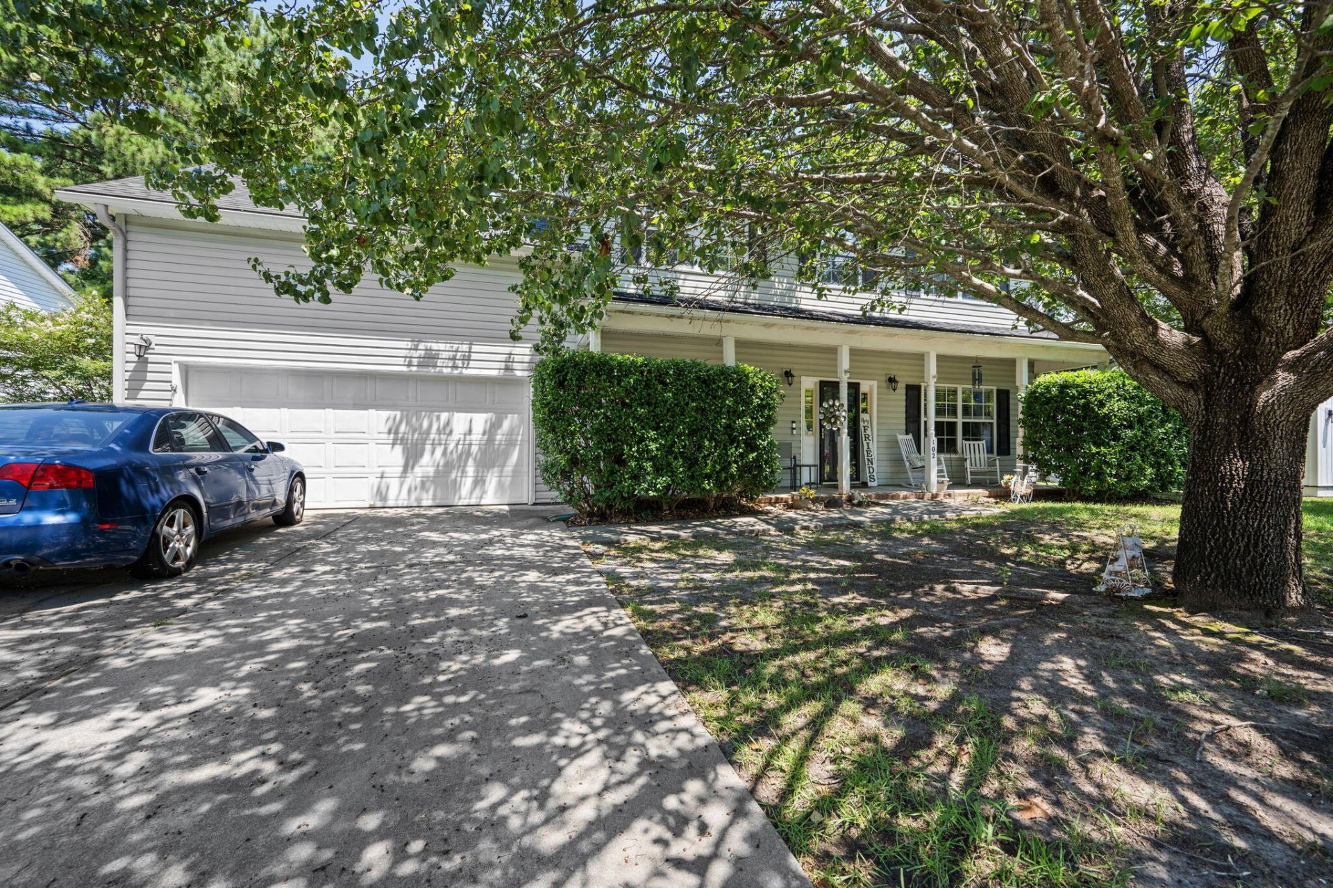 102 Maplewood Court Photo 4