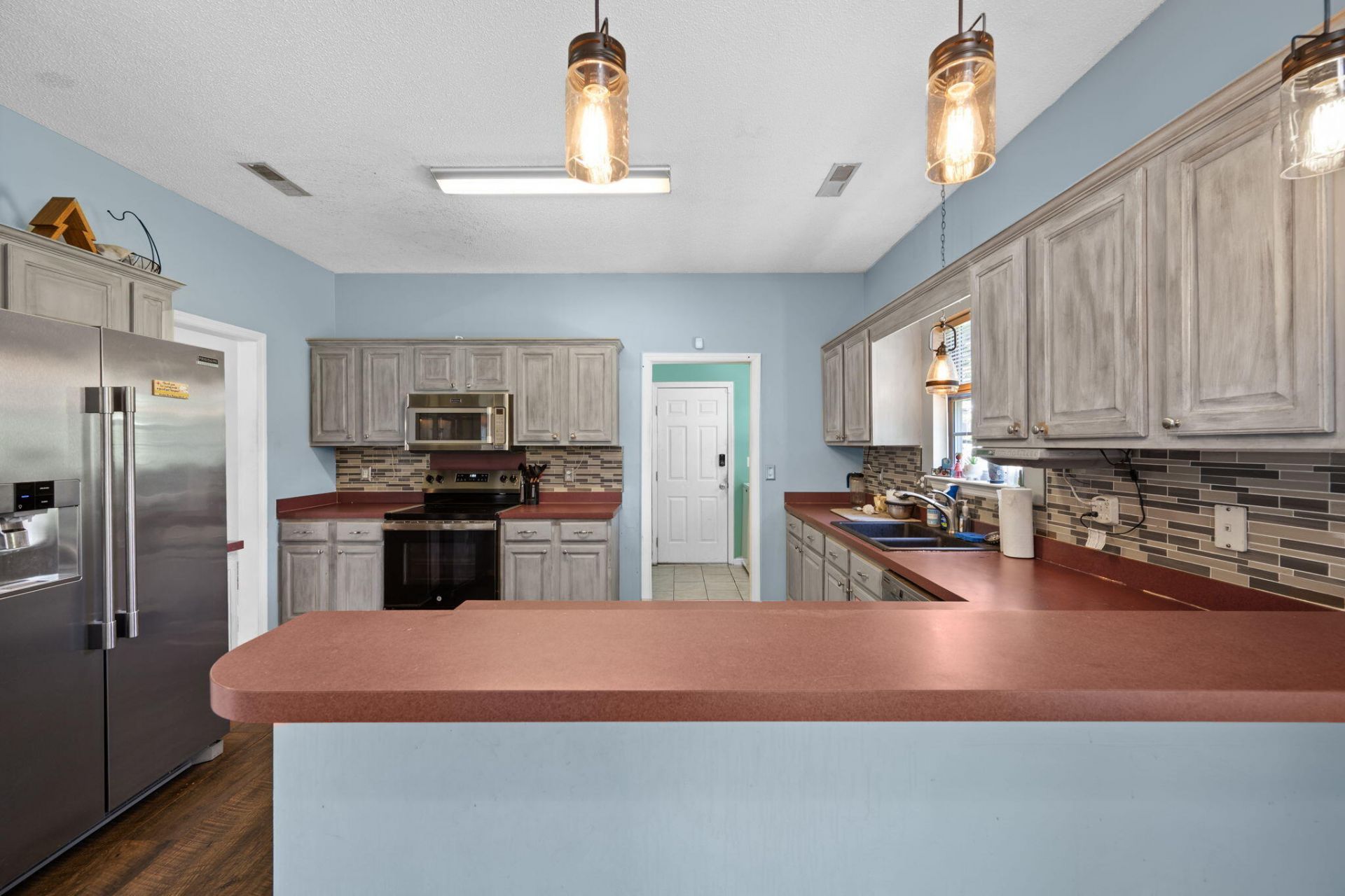 102 Maplewood Court Photo 41