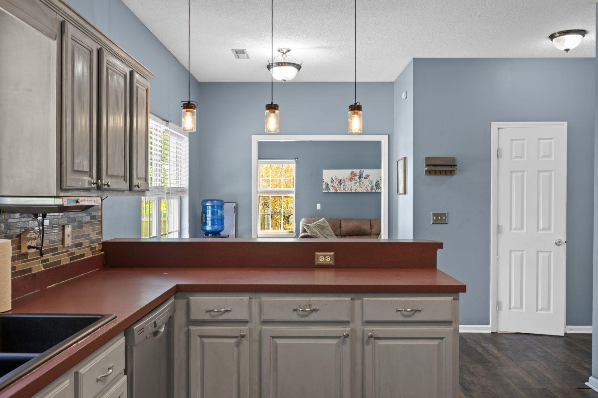 102 Maplewood Court Photo 42