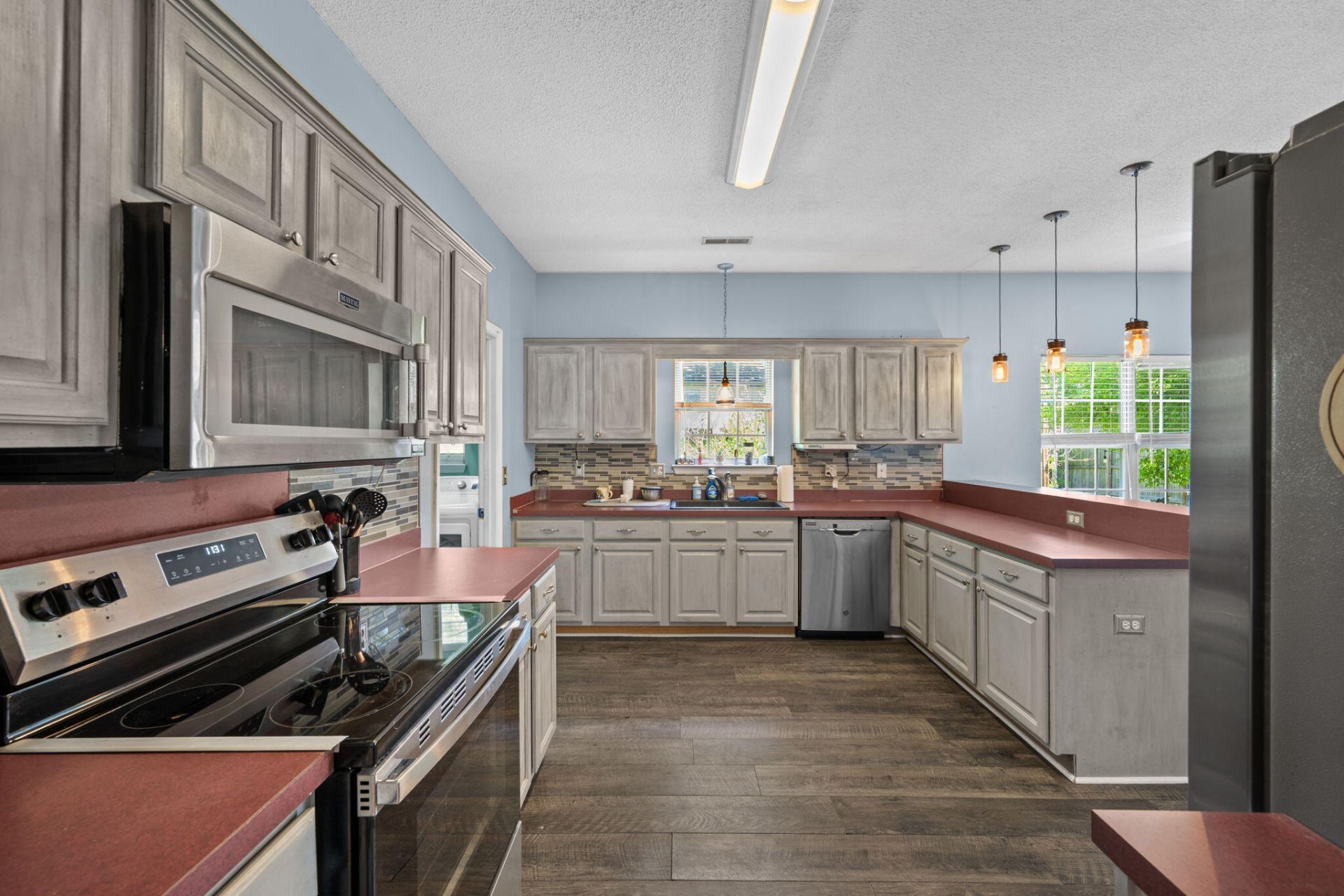 102 Maplewood Court Photo 45