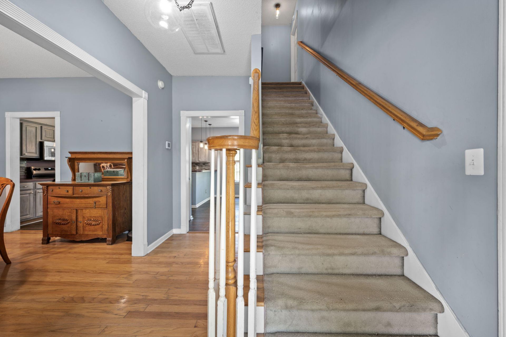 102 Maplewood Court Photo 50