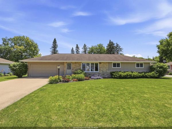 3517 W FLORIDA AVENUE, Appleton, WI 54914