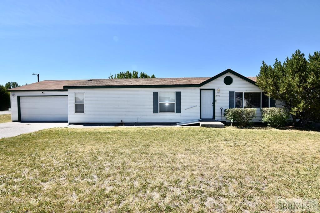 3796 E Greenwillow Lane, Idaho Falls, ID 83406 Main Photo