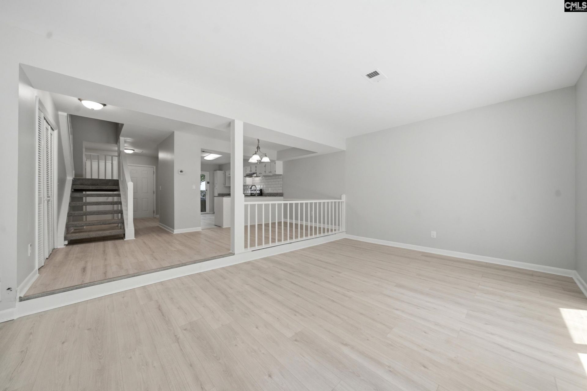 169 Mariner's Row Photo 10