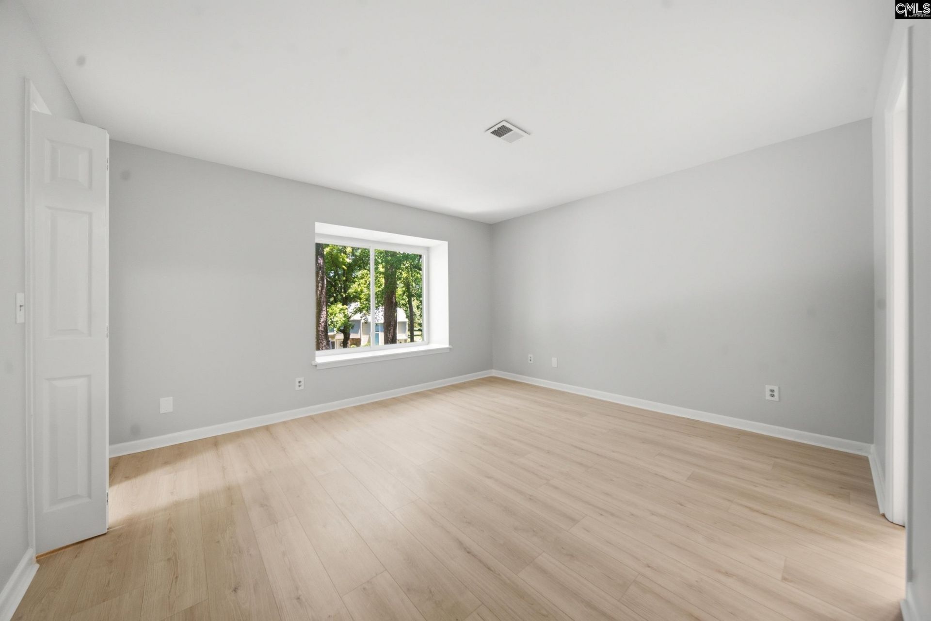 169 Mariner's Row Photo 13