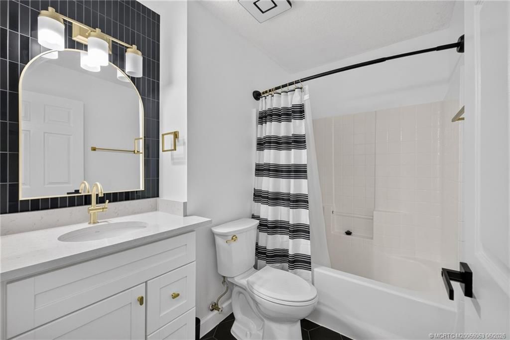922 SW Haleyberry Avenue, Port Saint Lucie, FL 34953 Photo