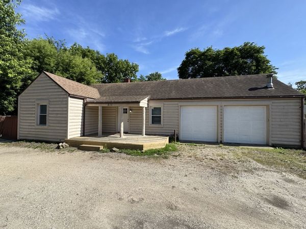 511 Montgomery Road , Montgomery, IL 60538