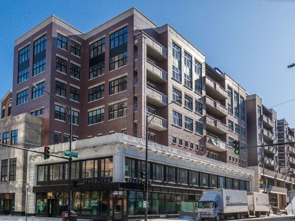 3833 N Broadway Street , Unit 515, Chicago, IL 60613