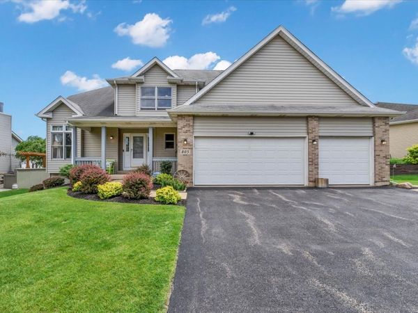 805 Doral Drive , Marengo, IL 60152