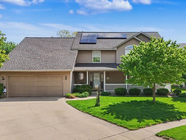 3208 Cherry Hills Drive , Champaign, IL 61822