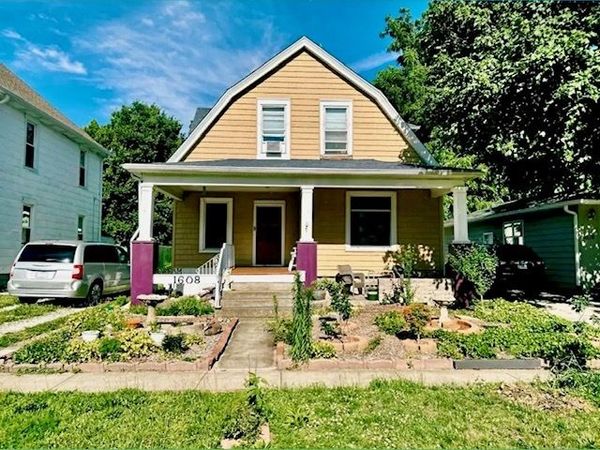 1608 S Pasfield Street, Springfield, IL 62704