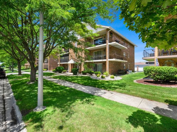 8154 168th Place , Unit 3E, Tinley Park, IL 60477