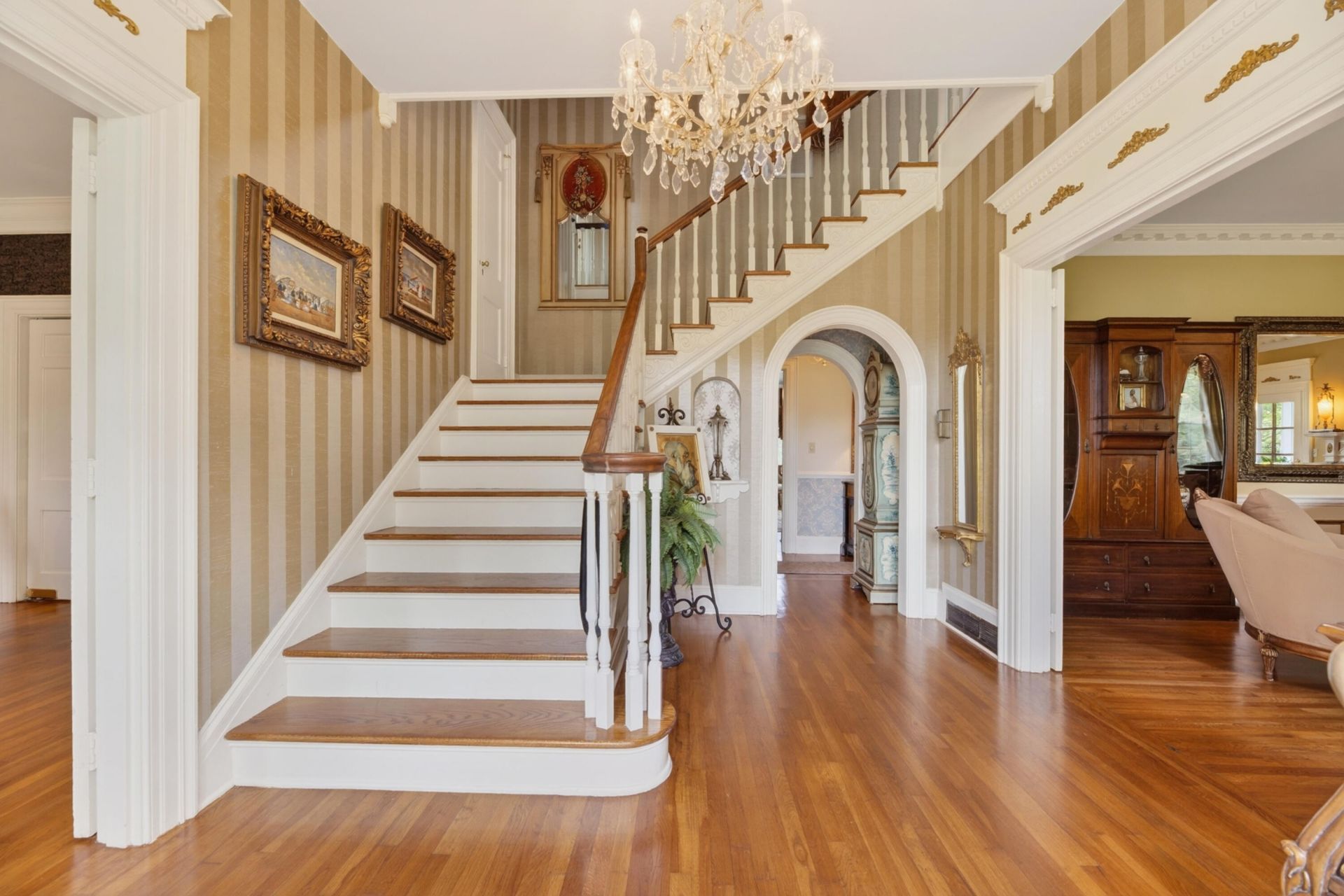 2729 Camden Road Photo 10