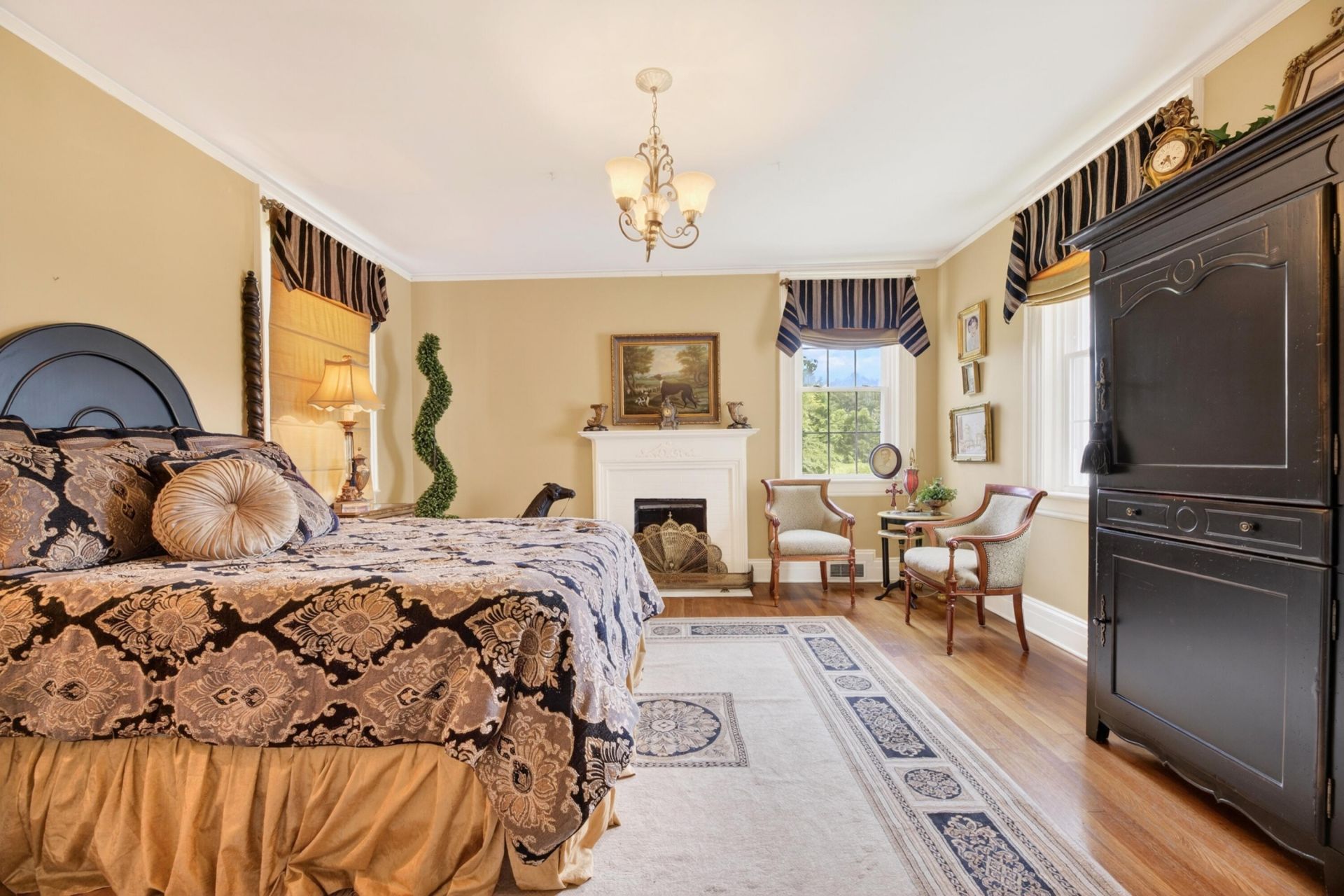 2729 Camden Road Photo 36