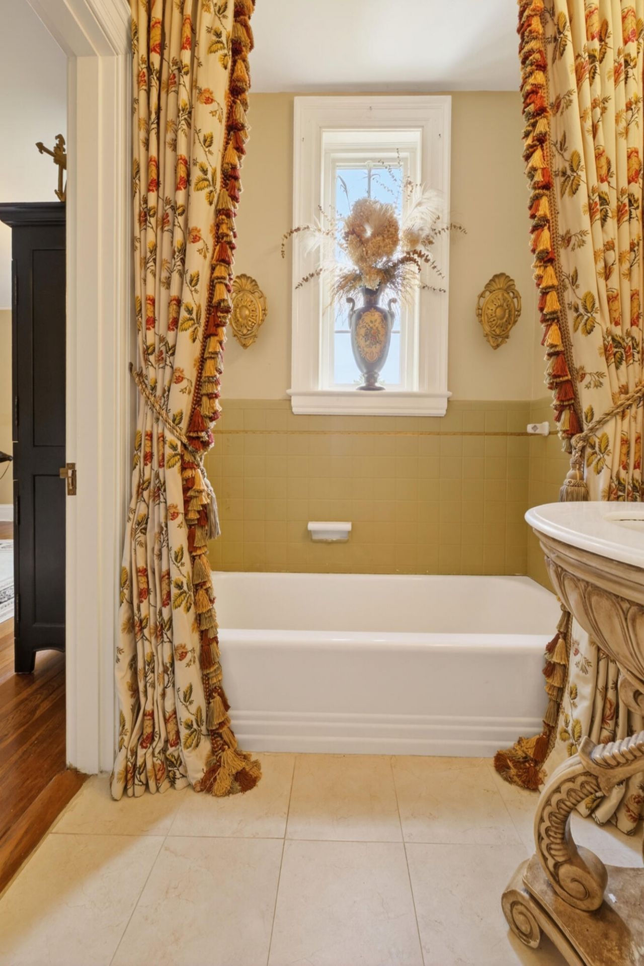 2729 Camden Road Photo 40
