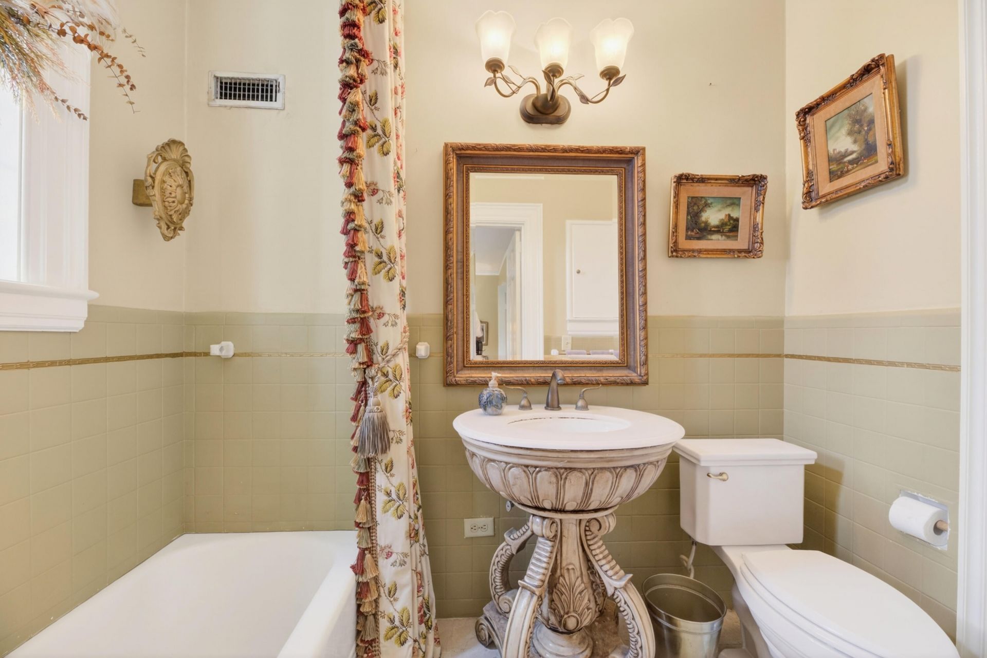 2729 Camden Road Photo 42