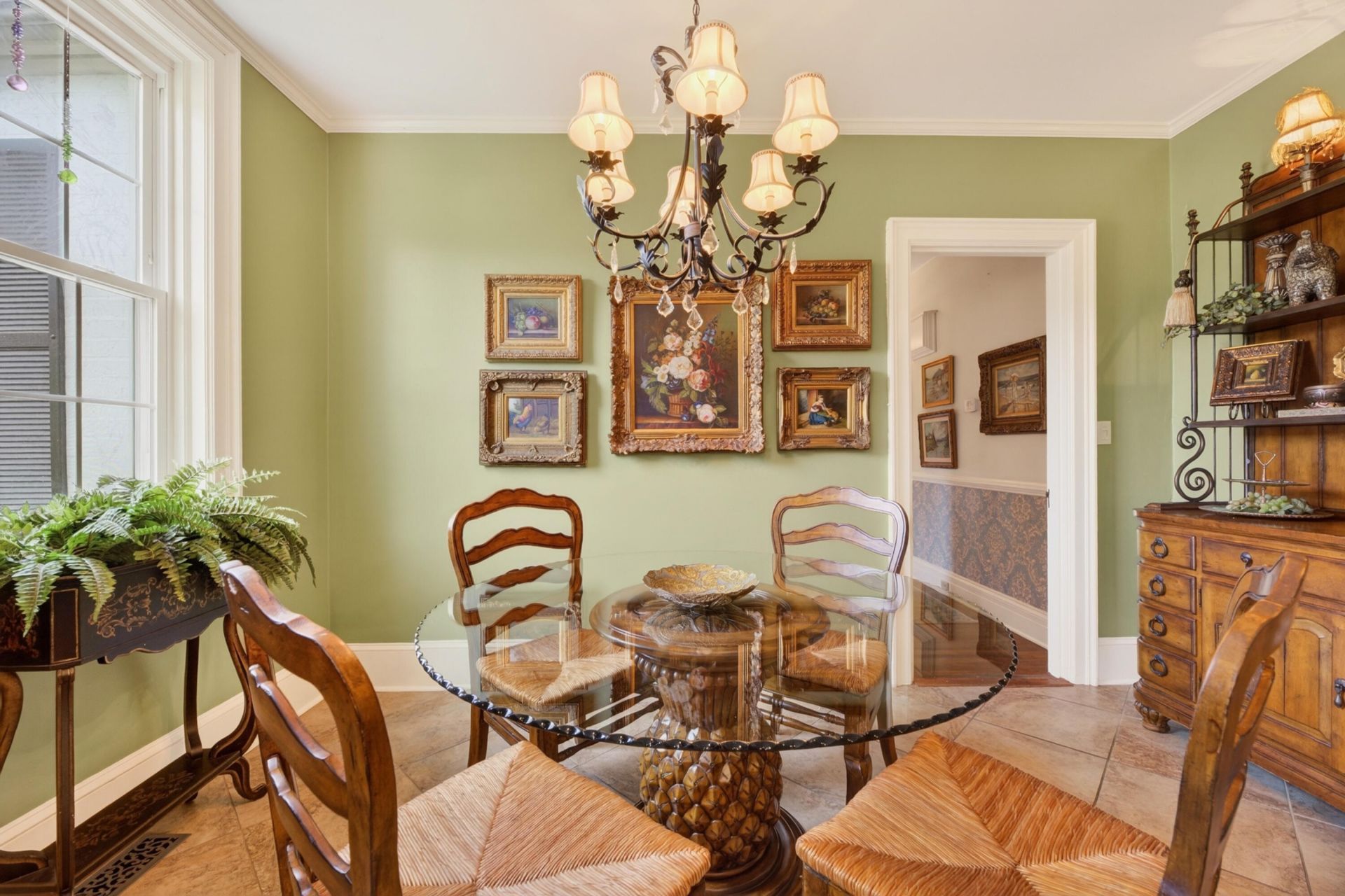 2729 Camden Road Photo 45