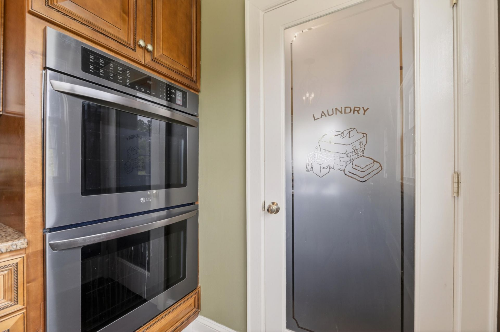 2729 Camden Road Photo 54