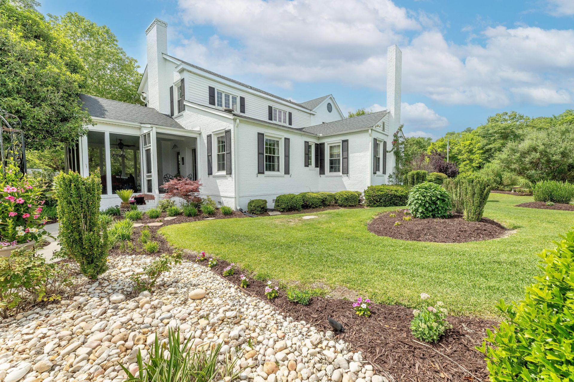 2729 Camden Road Photo 85