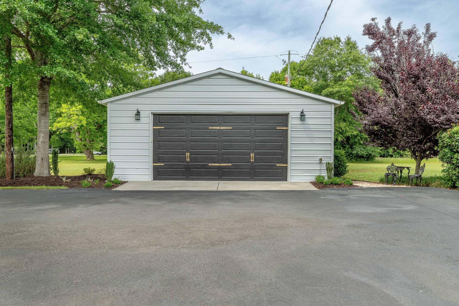 2729 Camden Road Photo 89